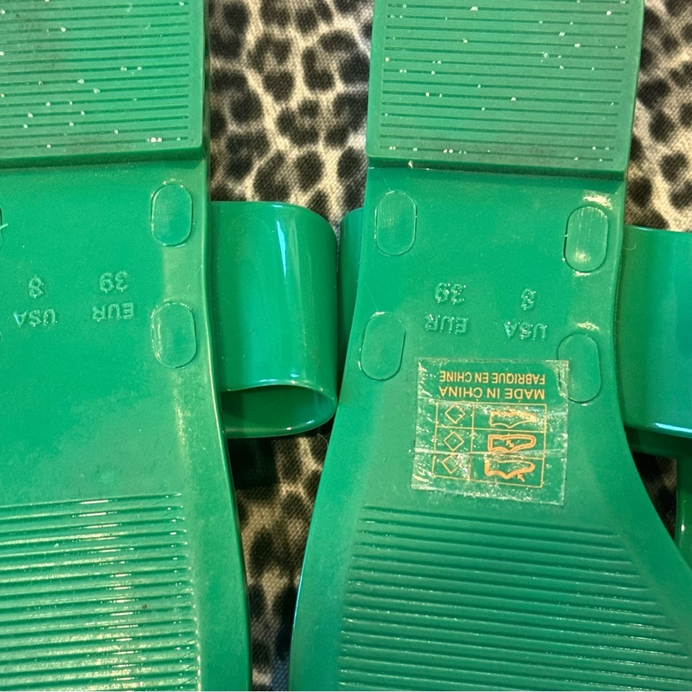 Jeffrey Campell A Little Bit Jelly Sandal
Green With Gold Horsebit Hardware 8 - Picture 4 of 10